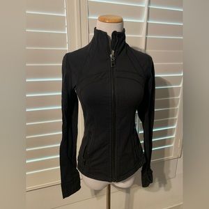 Lululemon black Jacket.